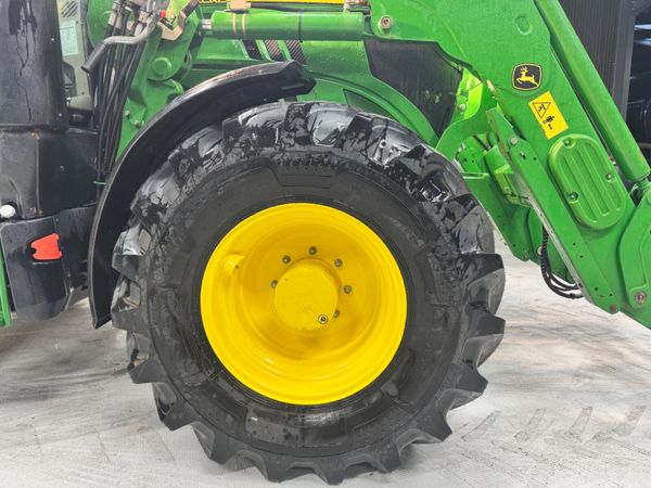 John Deere 6130R 372243435