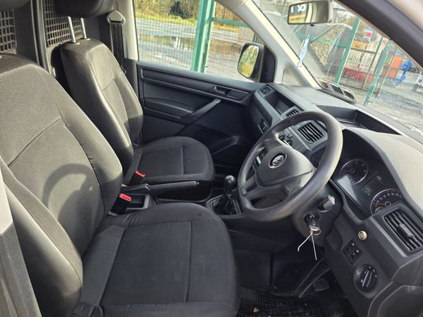 Volkswagen Caddy Lwb 2019 372294698