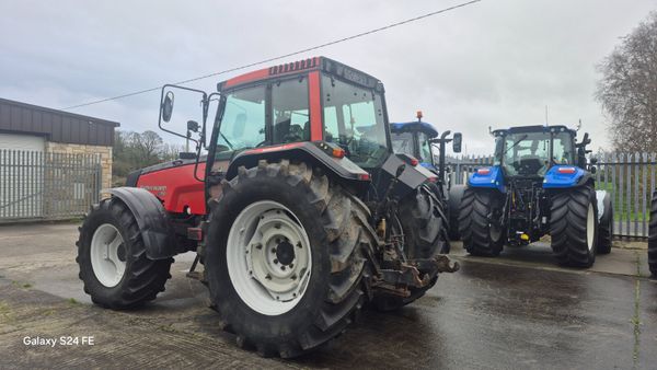 Valtra 8150 372447112