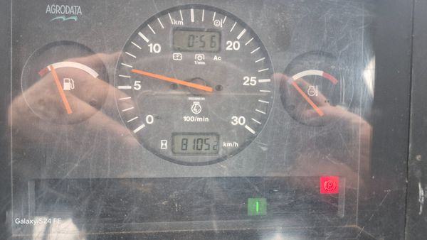 Valtra 8150 372447200