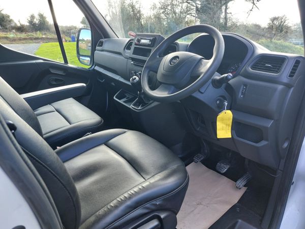 Opel Movano 212 LWB As New Con. Price includes Vat 372448914