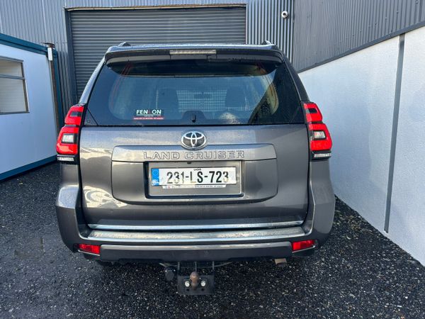 2023 Toyota LandCruiser ' LWB 372429024