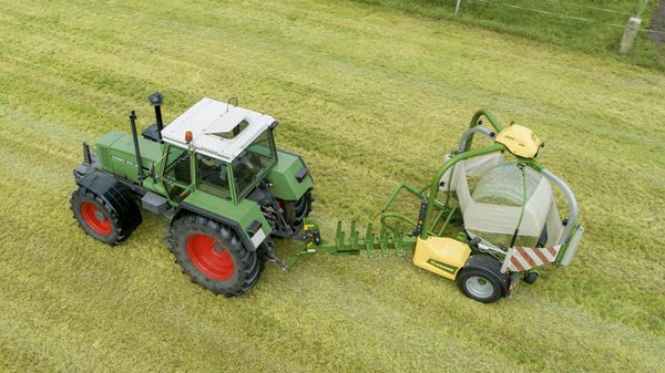 On the structure of the centralizer of a braid | 6 Silage Wrappers Ads ...