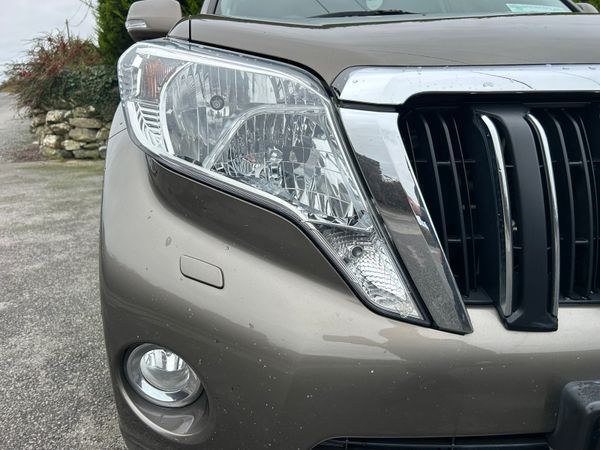 2016 Toyota Landcruiser SWB 2.8 Manual 372576972