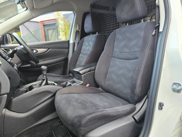 NISSAN XTRAIL VAN 2 SEATS // 12/26 DOE 372678750