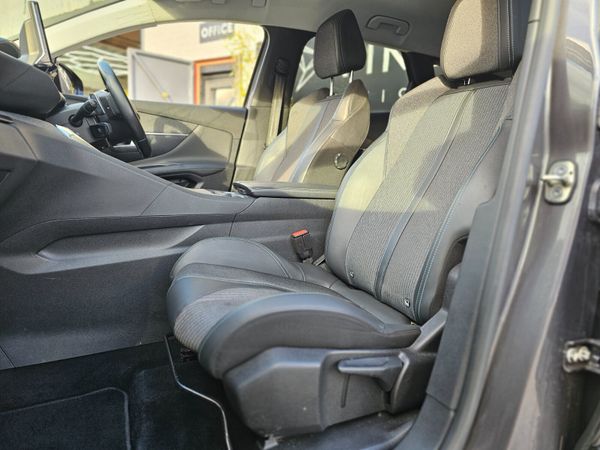 PEUGEOT 3008 PHEV 2 SEATER // BIG SPEC 372864629