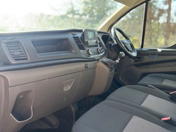 2022 Ford Transit Custom Vat included! 372901802