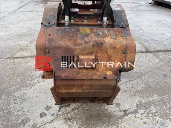 MB BF60.1 Crushing Bucket (13-20Ton) 373080117