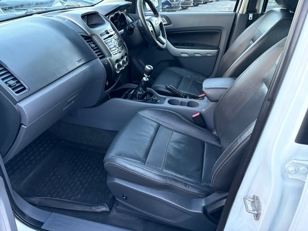 Ford Ranger 2015 373111836