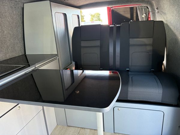 Volkswagen Camper 373118641