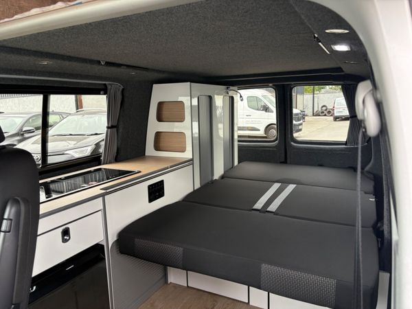 Volkswagen Camper 373119264