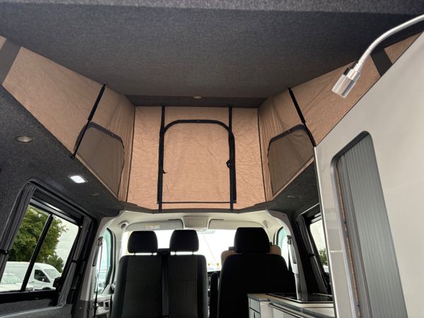 Volkswagen Camper 373119218