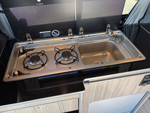 Volkswagen Camper 373120285