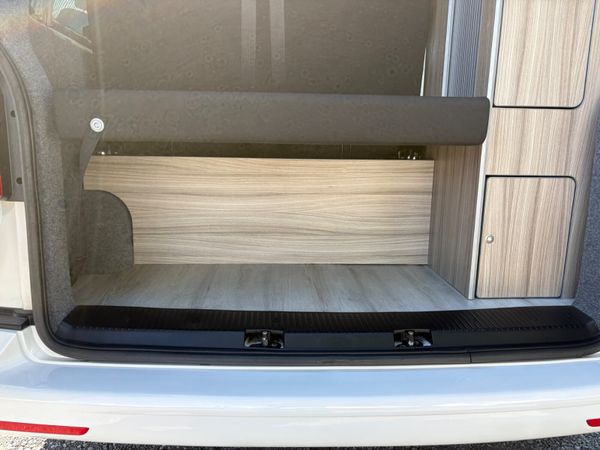 Volkswagen Camper 373120346