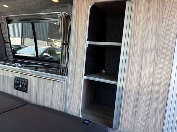 Volkswagen Camper 373120378