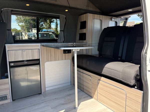 Volkswagen Camper 373120316