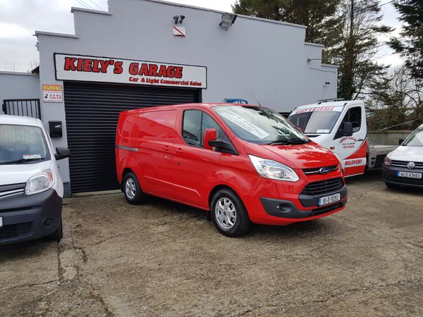 OVER 30 VANS IN STOCK AT ALL TIMES 373243987