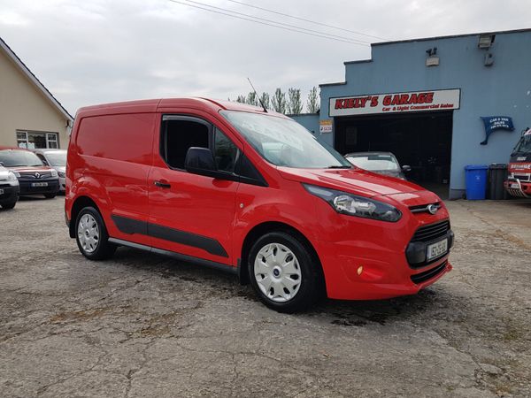 OVER 30 VANS IN STOCK AT ALL TIMES 373244130