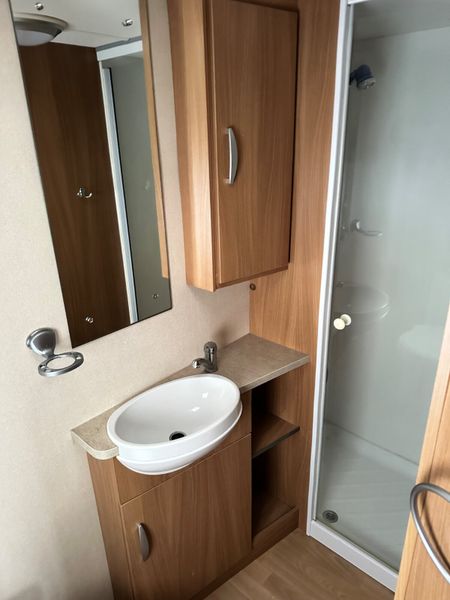 ✨STUNNING SWIFT CHARISMA 4 BERTH FIXED BED✨ 373226862