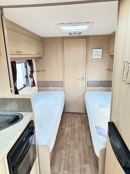 ✨2014 LUNAR VENUS 4 BERTH FIXED SINGLE BEDS ✨ 373229406