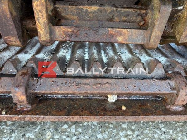 MB BF60.1 Crusher Bucket (13-20Ton) 373333403