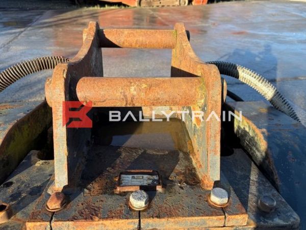 MB BF60.1 Crusher Bucket (13-20Ton) 373333636