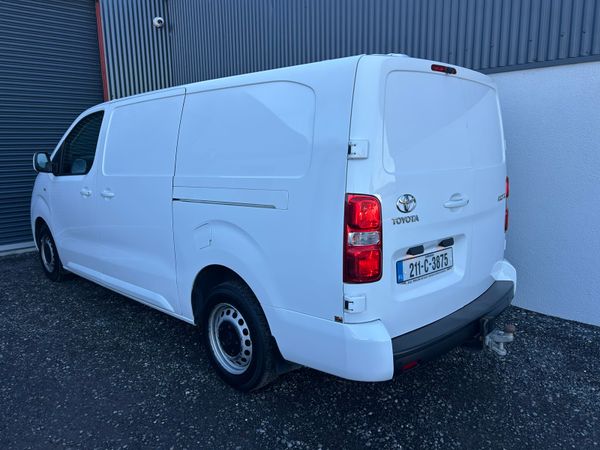 2021 Toyota Proace - Reverse cam & A/C 373434416