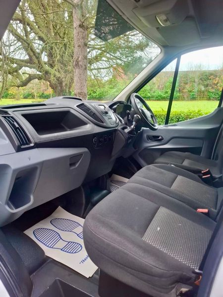 Ford Transit 2017 LWB DOE 11/26 373566280