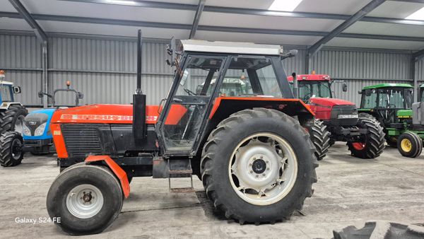 URSUS 208 2WD 373573470