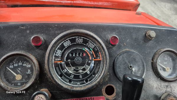 URSUS 208 2WD 373573471