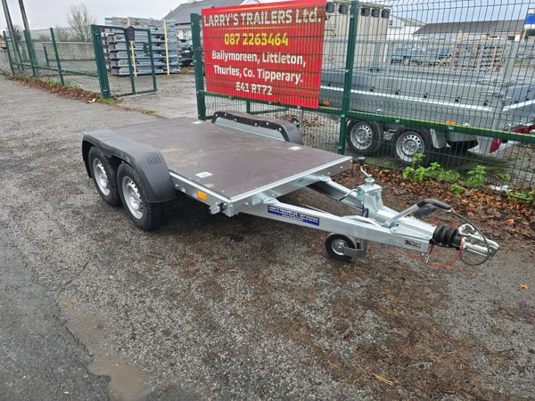 generator trailer 373769432