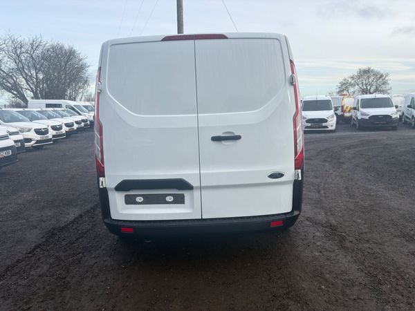 Ford Transit Custom 374069257