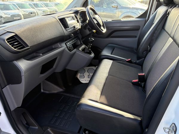 Opel Vivaro 374142251