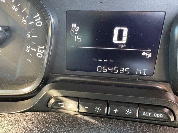 Peugeot Expert 374143066