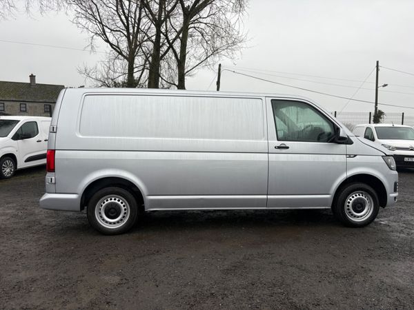 Volkswagen Transporter 374102776