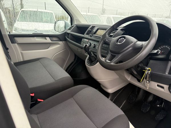 Volkswagen Transporter 374102800