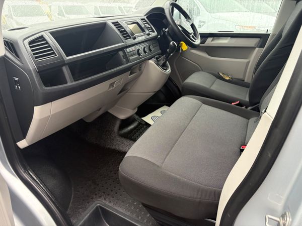 Volkswagen Transporter 374102804