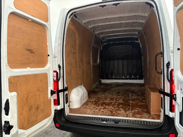 Opel Movano 374248181