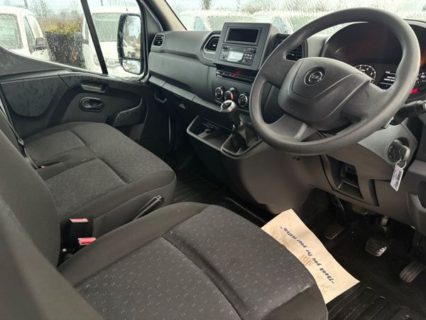 Opel Movano 374248208