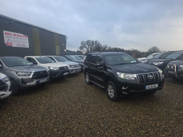 Toyota Land Cruiser LC Business Class 374267142