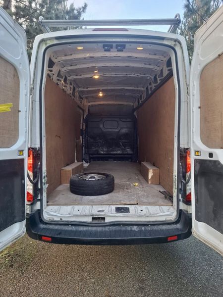 Ford Transit Jumbo 2022 DOE 12/26 374457141