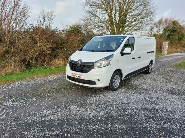 Renault Trafic 212 LWB 2.0L Showroom Con LOW Milea 374631863