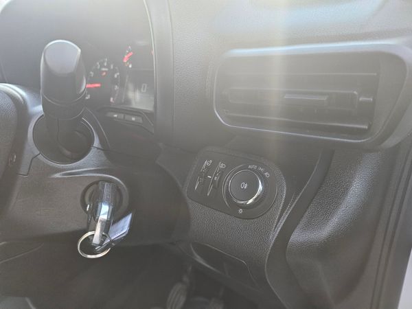 OPEL COMBO // NEW CVRT // 3 SEATS 374634387