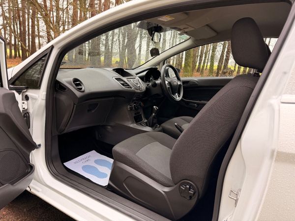 Ford Fiesta Diesel Van 374797986