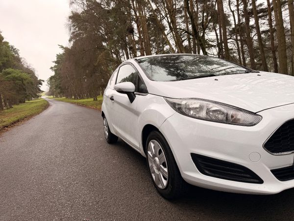 Ford Fiesta Diesel Van 374797999