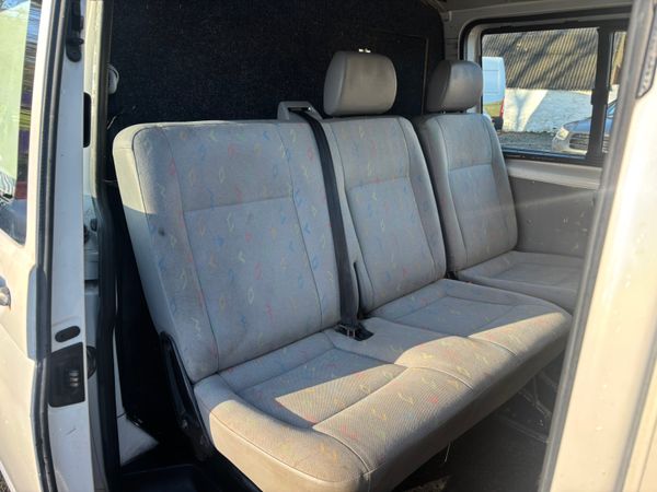 6 Seater VW Transporter Kombi DOE Tax Warranty 374728171