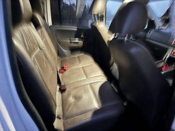 162 Vw Amarok Highline 180bhp black Ed***** 374843837