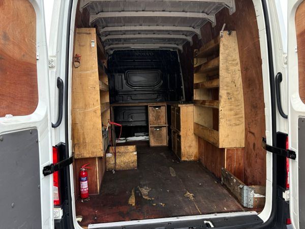 Volkswagen Crafter 375051112