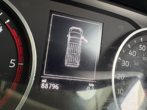 Volkswagen Crafter 375051113