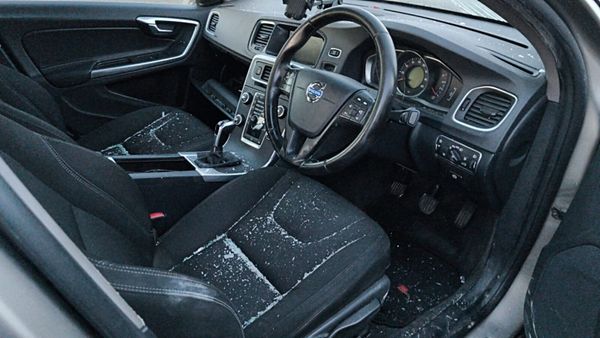 2015  VOLVO S60 2.0 DIESEL FOR BREAKING! 375009138